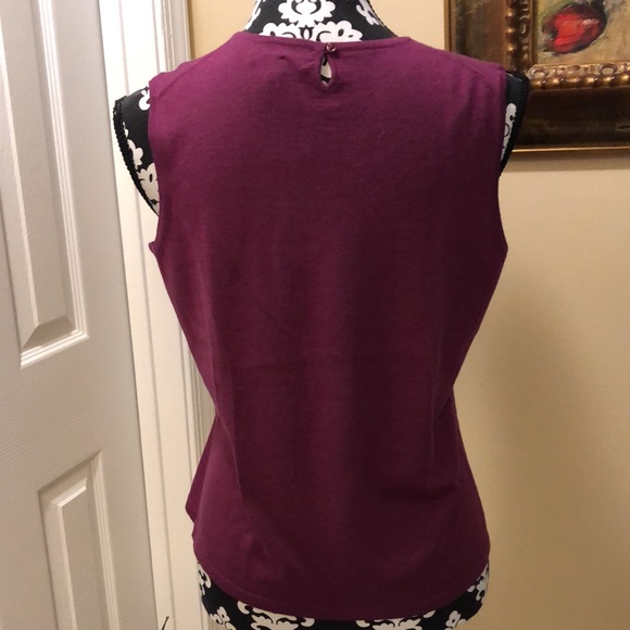 Faconnable Bordeaux argyle detail center front sleeveless top, tank coordinate - Picture 4 of 7